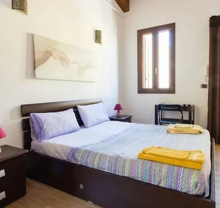 Casa Epicarmo * Szirakúza